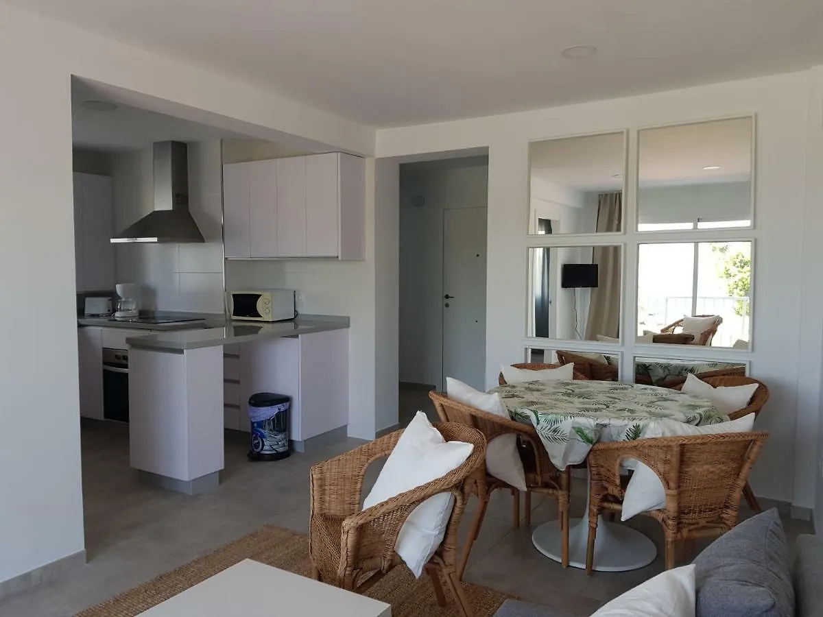 Apartment Deluxe In Beachfront Торре-дель-Мар Испания